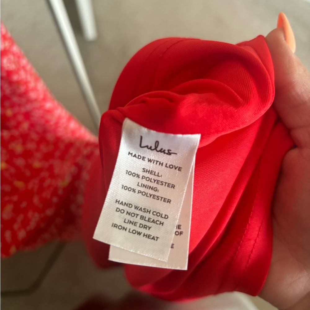 Lulu’s Red Floral V-Neck Maxi Dress - Picture 5 of 5
